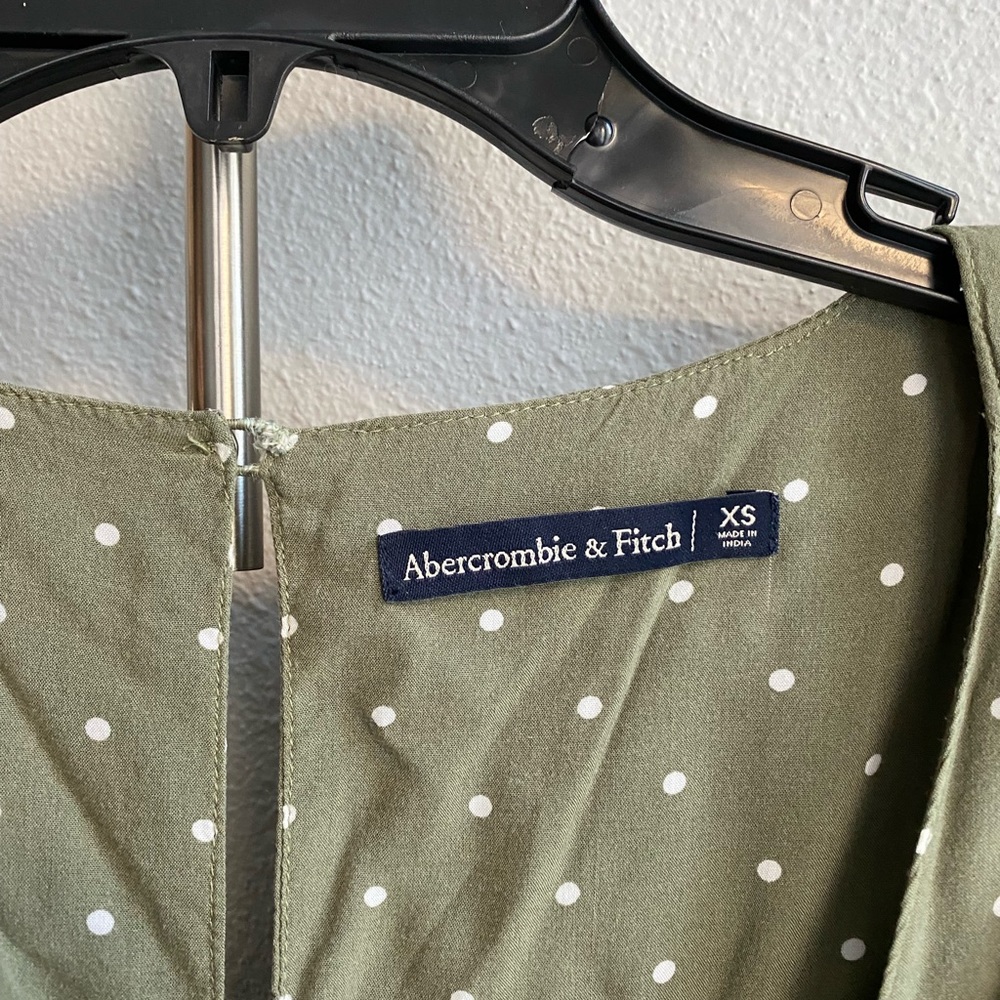 Abercrombie & fitch green polka dot romper - Picture 5 of 6